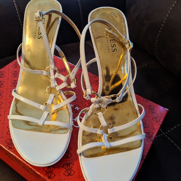 Guess by Marciano - Picture 5 of 6